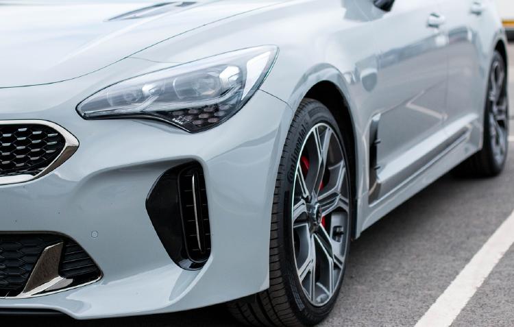 kia-stinger-auto kia-stinger-auto