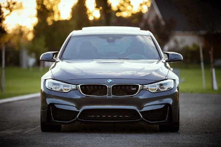 bmw-918408_1280 bmw-918408_1280